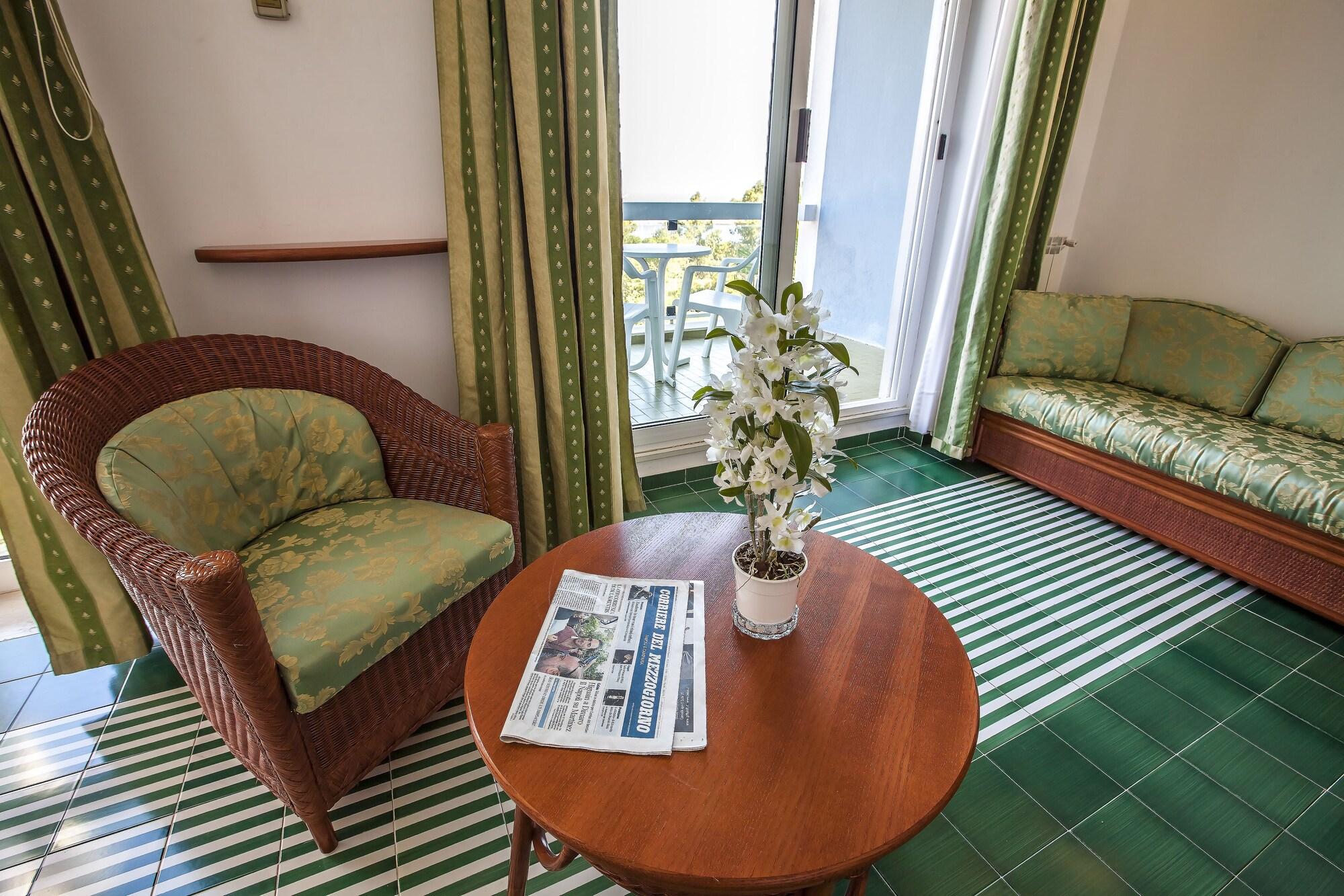 Elma Park Hotel Terme & Spa カザミッチョラ・テルメ エクステリア 写真